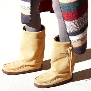 Free People x Manitobah Hunter Mukluk Winter Boots